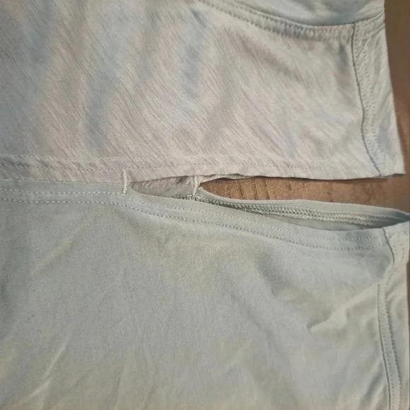 Lulemon no  inhibitions tee green - Picture 11 of 16